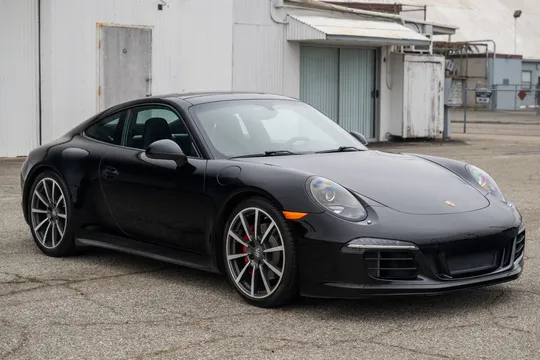2014 Porsche 911 Carrera 4S Coupe