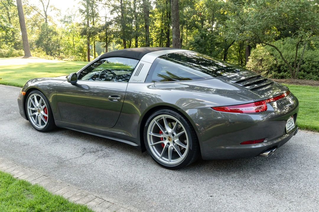 2014 Porsche 991 Targa 4 & 4S - Image 15 of 31