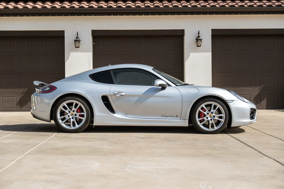 2014 Porsche 981 Cayman S - Image 15 of 31