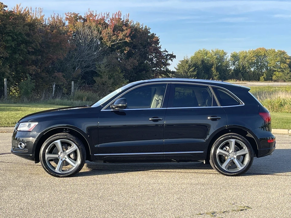 2015 Audi 8R Q5 - Image 5 of 31