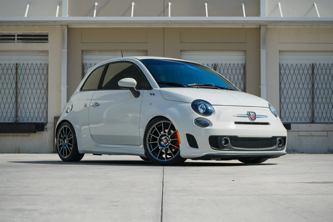 2015 Fiat Abarth 500 - Image 12 of 31