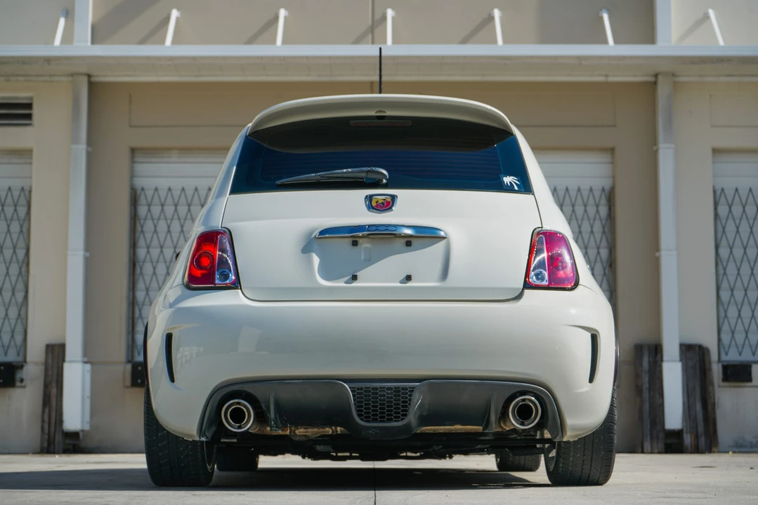 2015 Fiat Abarth 500 - Image 28 of 31