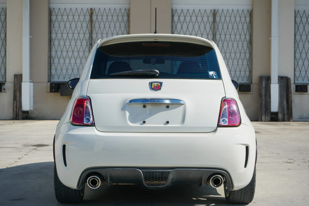 2015 Fiat Abarth 500 - Image 24 of 31