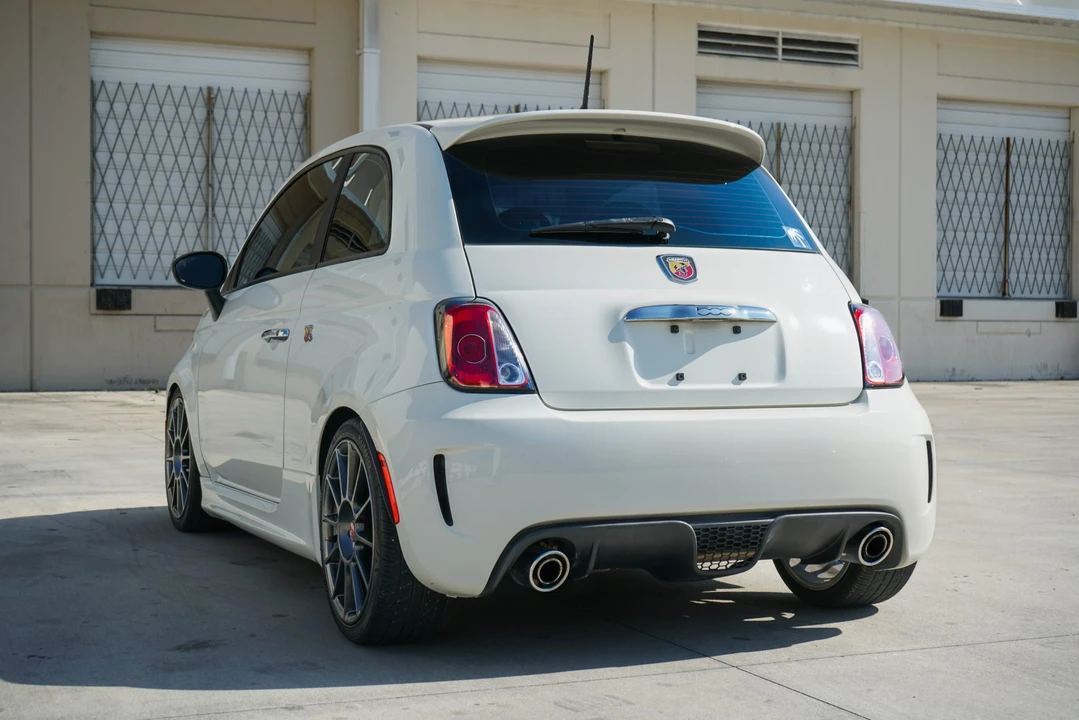 2015 Fiat Abarth 500 - Image 30 of 31