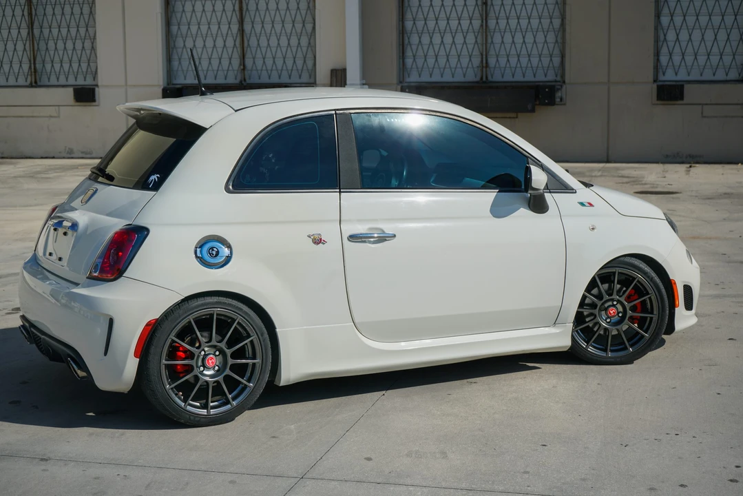 2015 Fiat Abarth 500 - Image 16 of 31