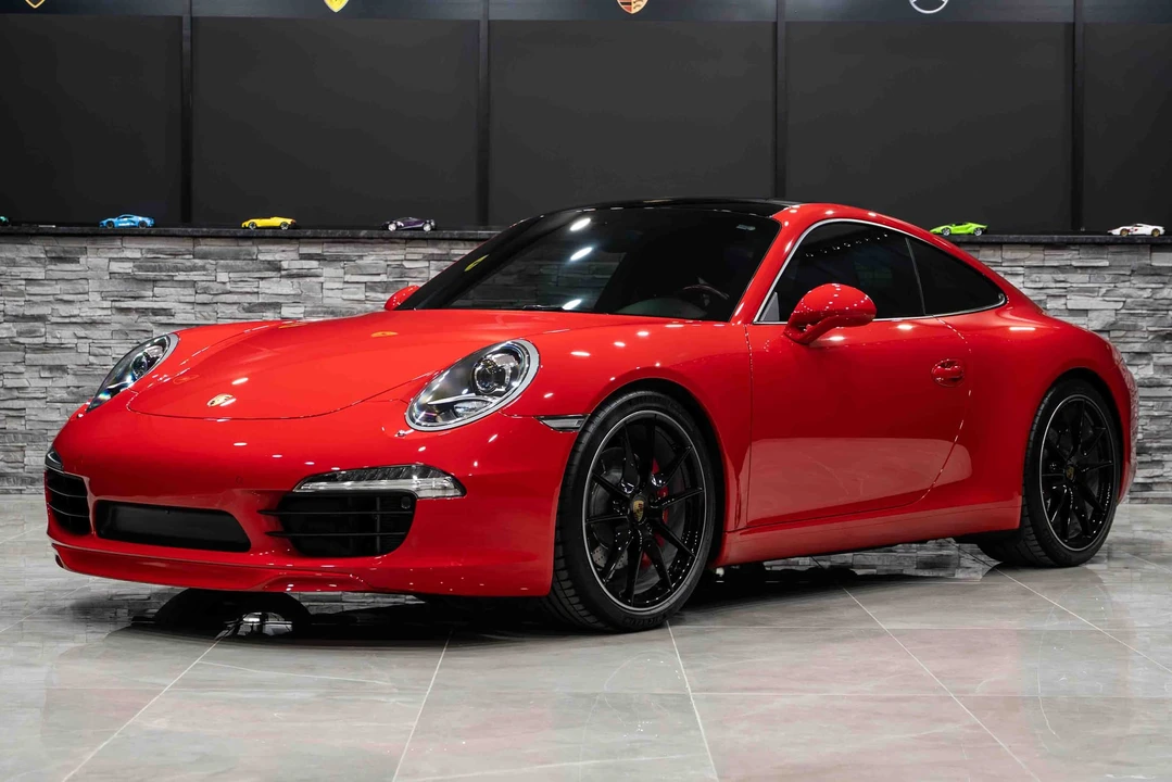 2015 Porsche 991 Carrera S - Image 9 of 31