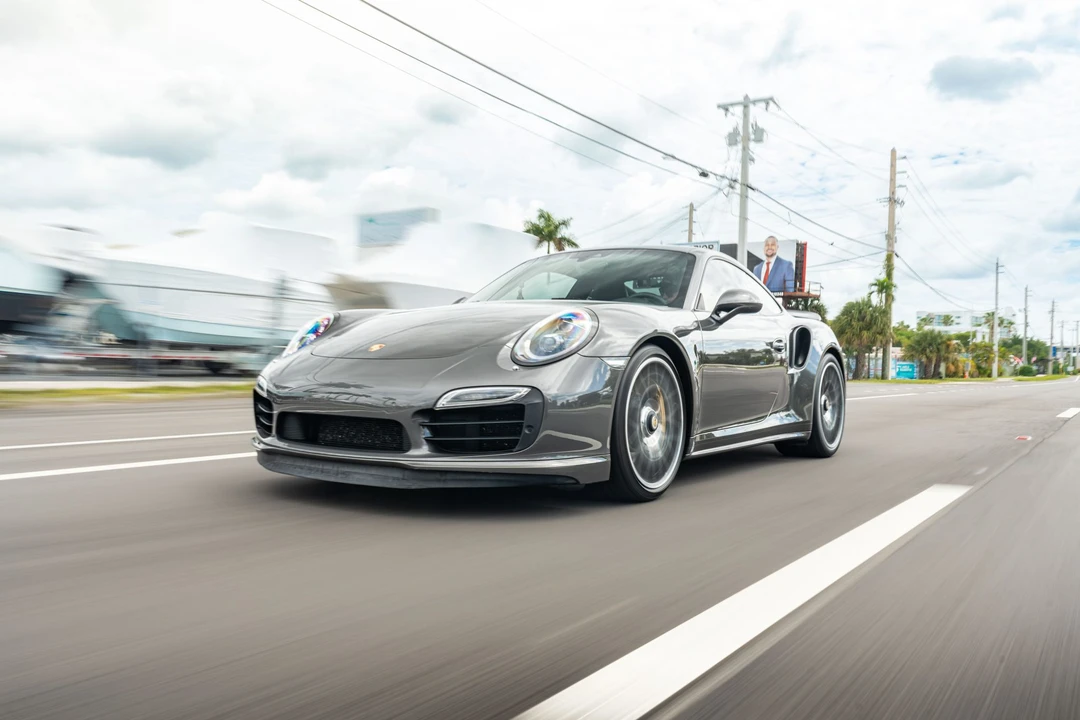 2015 Porsche 991 Turbo S - Image 8 of 31