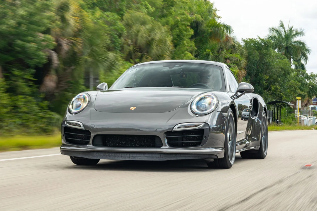 2015 Porsche 991 Turbo S - Image 4 of 31