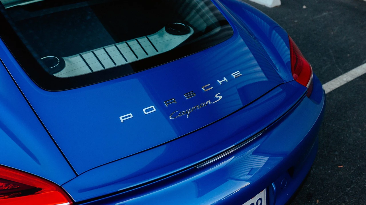 2015 Porsche 981 Cayman S - Image 31 of 31