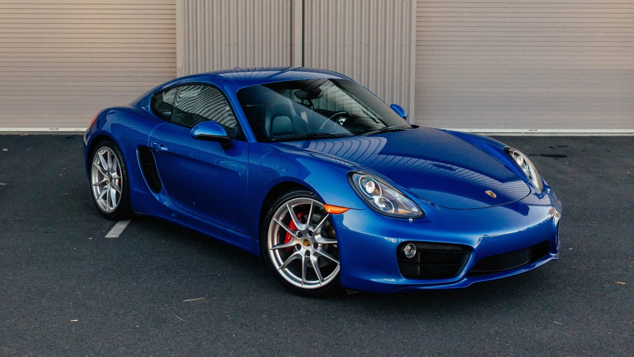 2015 Porsche 981 Cayman S - Image 6 of 31
