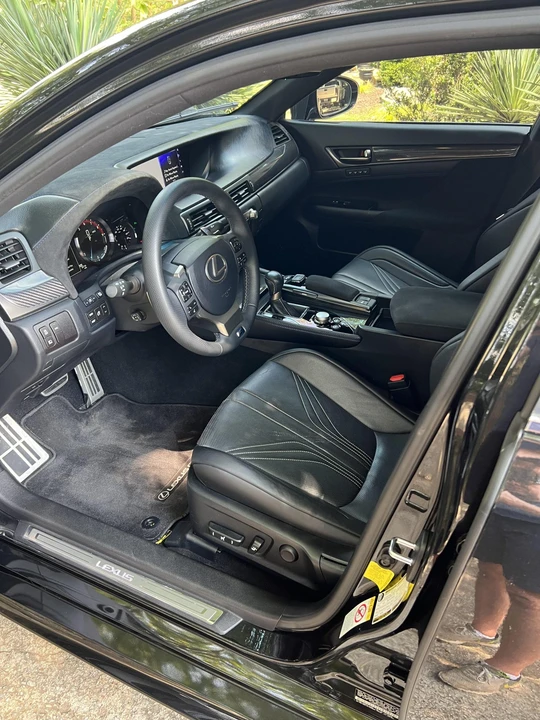 2016 Lexus GS F 4th Gen - Image 25 of 31