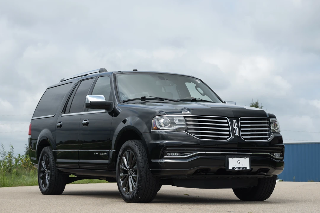 2016 Lincoln Navigator 3rd Gen - Image 16 of 31