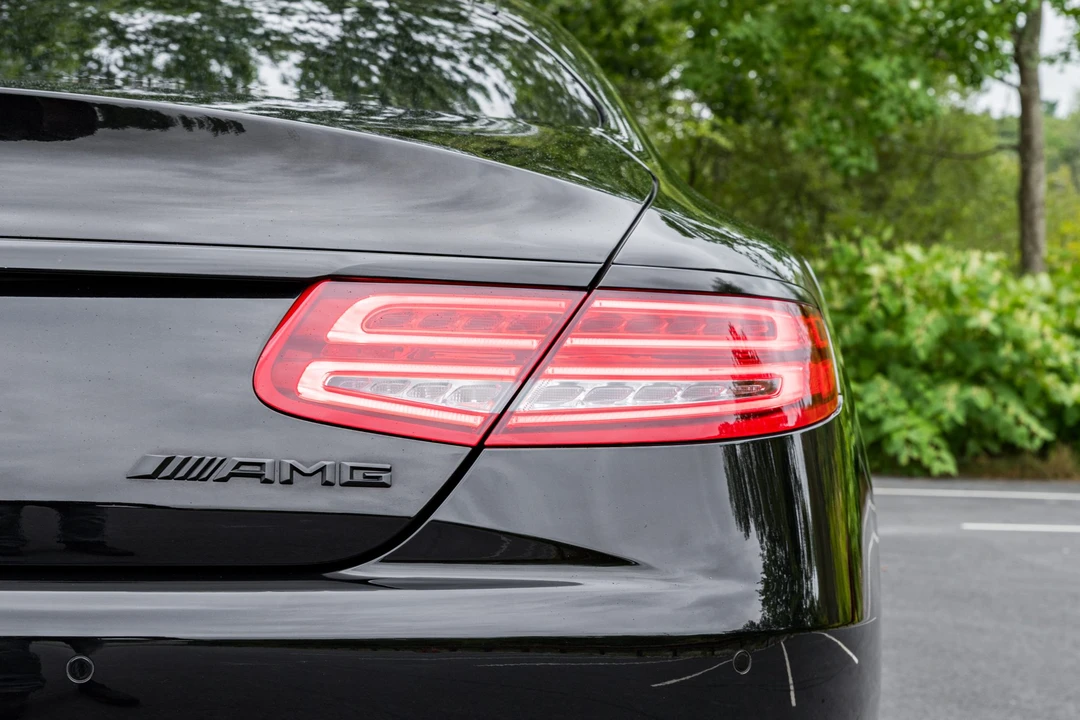 2016 Mercedes-Benz C217/A217 S 63 & S 65 AMG Coupe & Convertible - Image 14 of 31