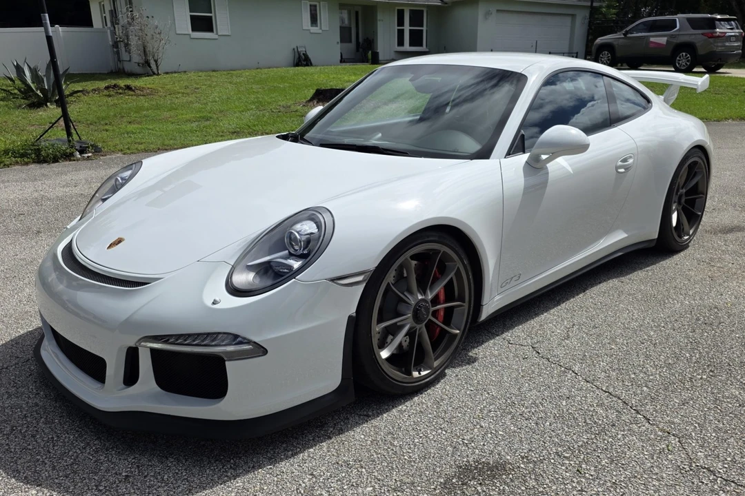 2016 Porsche 991 GT3 - Image 2 of 31
