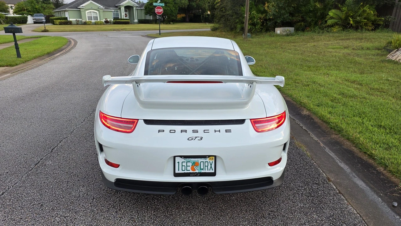 2016 Porsche 991 GT3 - Image 30 of 31