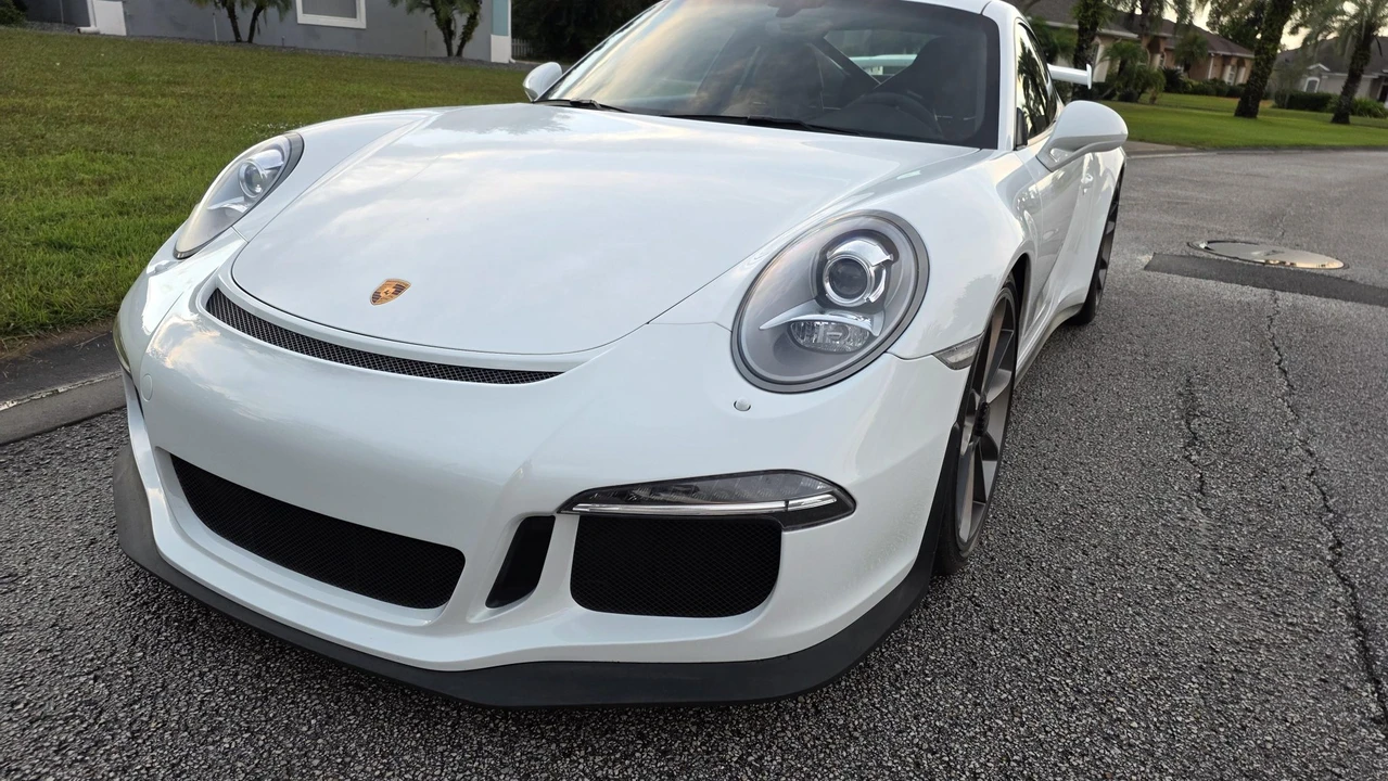 2016 Porsche 991 GT3 - Image 3 of 31