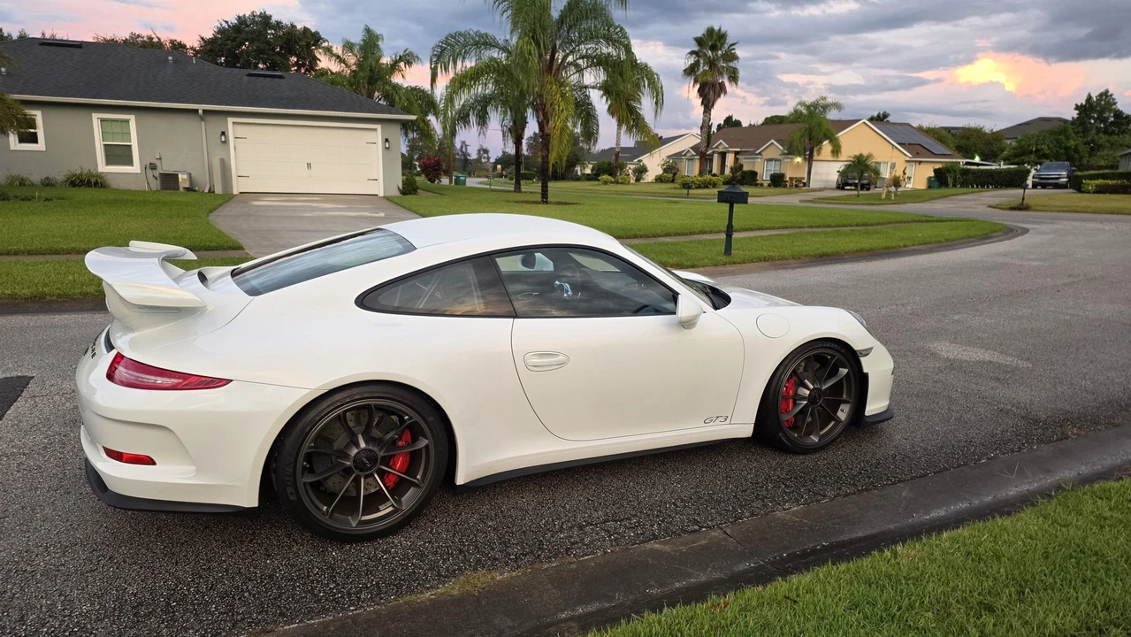 2016 Porsche 991 GT3 - Image 18 of 31