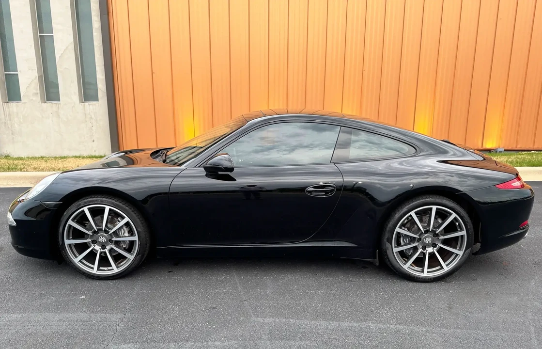 2016 Porsche 991 Carrera - Image 5 of 6
