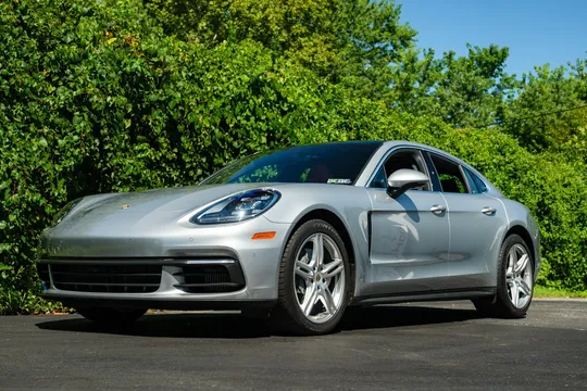 2017 Porsche Panamera 4S