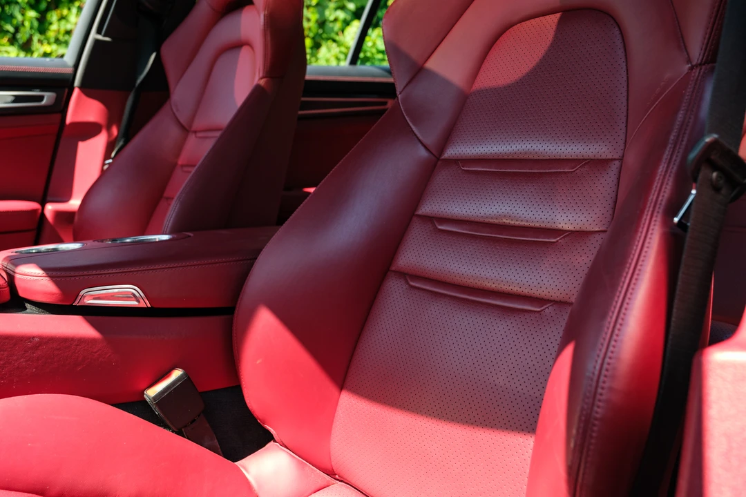 2017 Porsche 971 Panamera 4S - Image 24 of 31