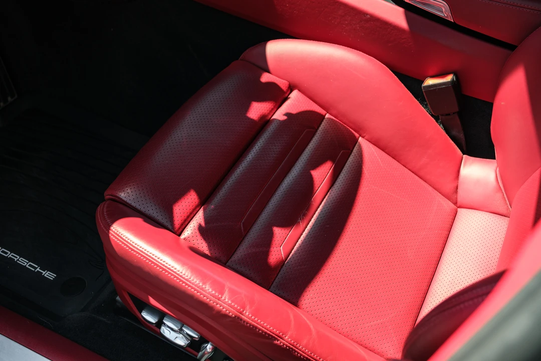 2017 Porsche 971 Panamera 4S - Image 25 of 31