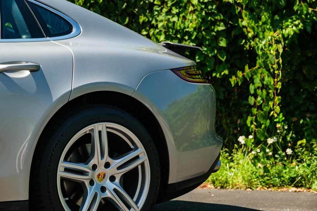 2017 Porsche 971 Panamera 4S - Image 14 of 31