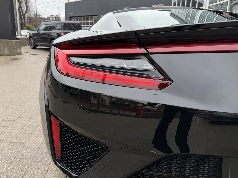 2018 Acura NC1 NSX - Image 26 of 31