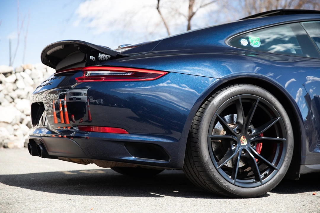 2018 Porsche 991 Carrera GTS - Image 24 of 31