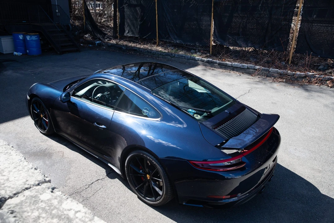2018 Porsche 991 Carrera GTS - Image 9 of 31