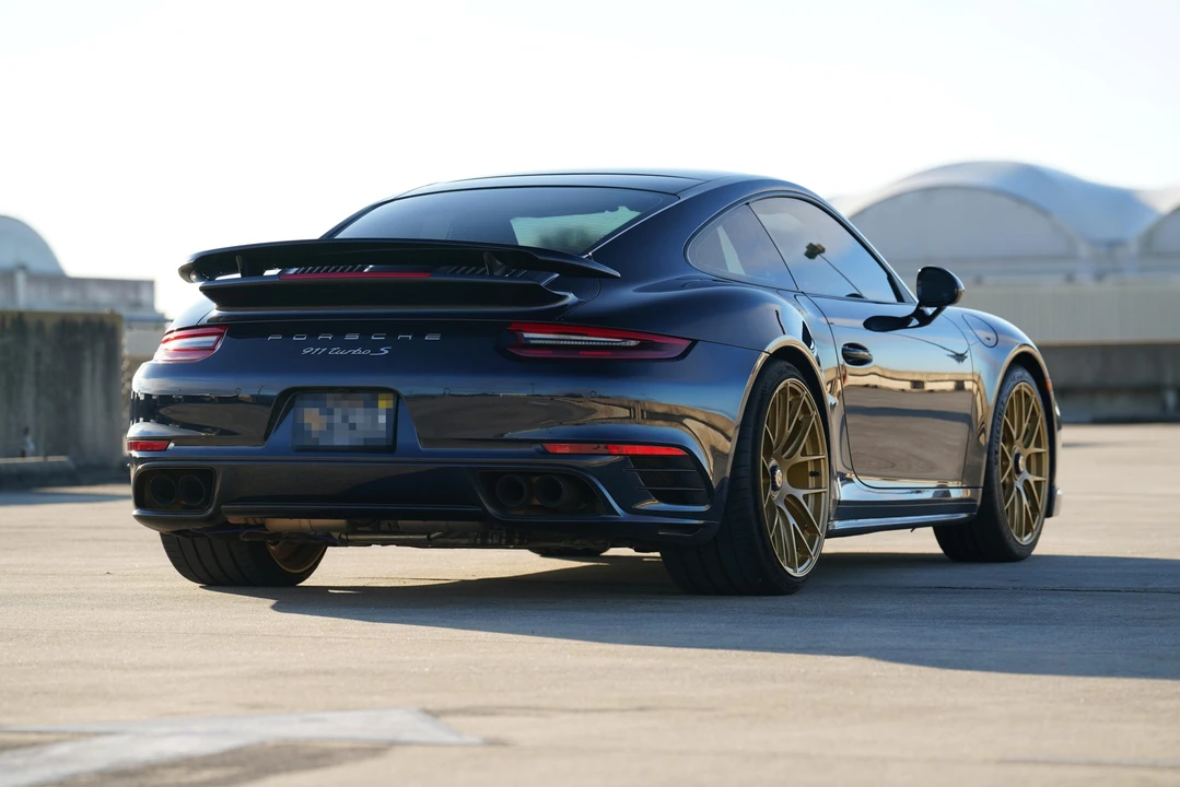 2018 Porsche 991 Turbo S - Image 18 of 31