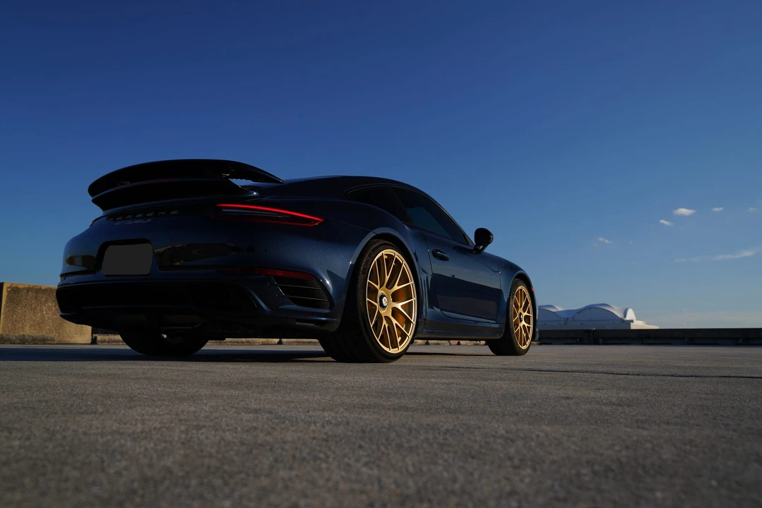 2018 Porsche 991 Turbo S - Image 13 of 31