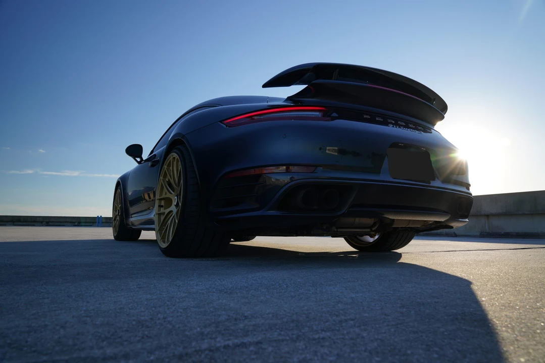 2018 Porsche 991 Turbo S - Image 20 of 31