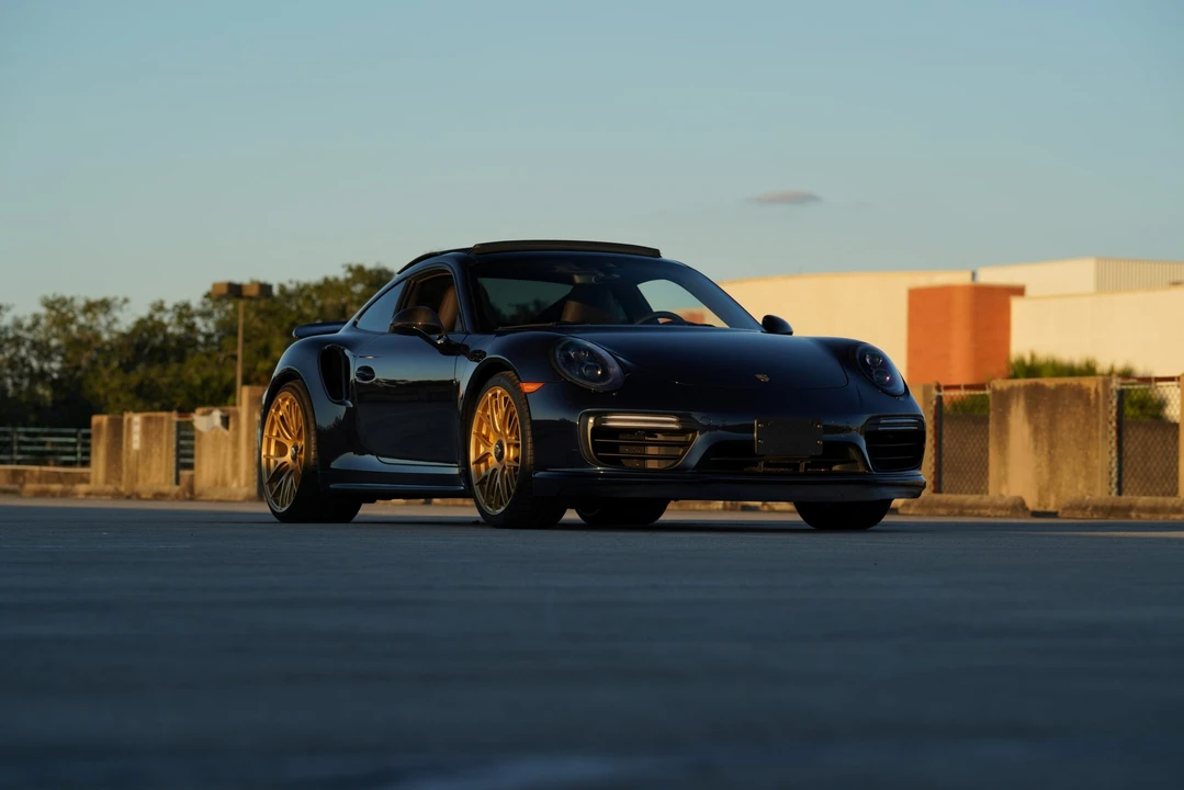 2018 Porsche 991 Turbo S - Image 6 of 31