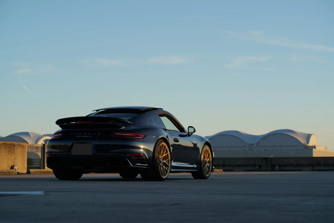 2018 Porsche 991 Turbo S - Image 14 of 31