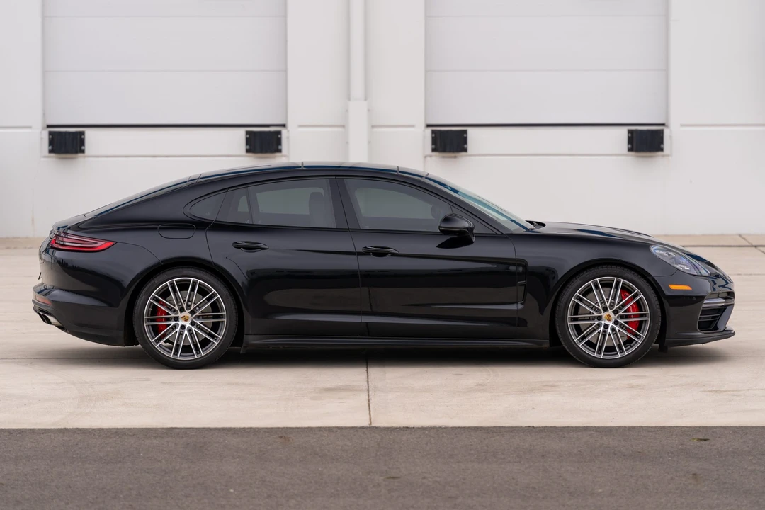 2018 Porsche 971 Panamera Turbo - Image 26 of 31