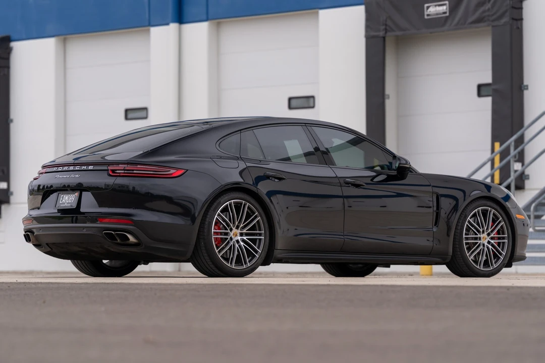 2018 Porsche 971 Panamera Turbo - Image 27 of 31