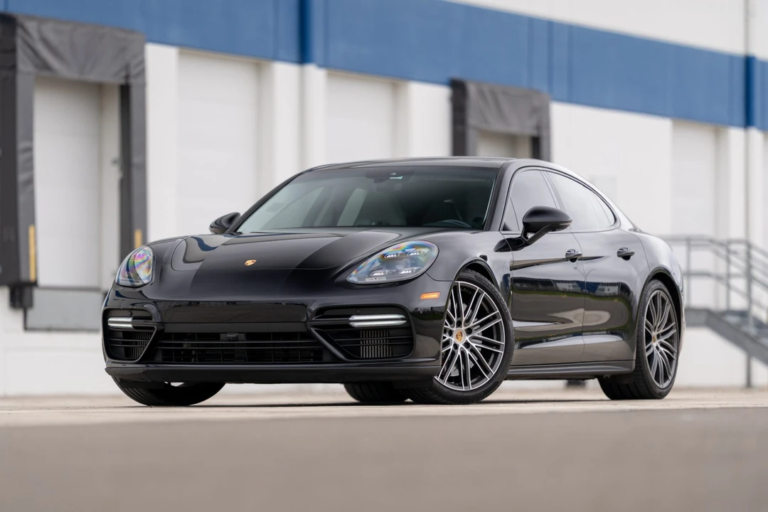 2018 Porsche 971 Panamera Turbo - Image 2 of 31