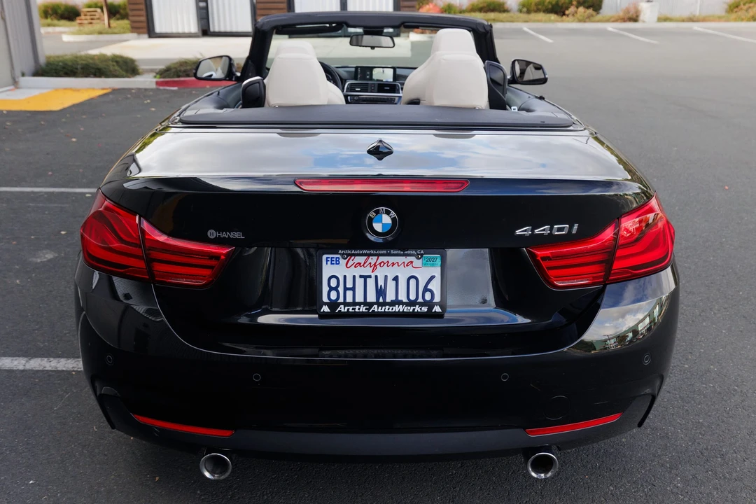 2019 BMW F33 435i & 440i Convertible - Image 14 of 31