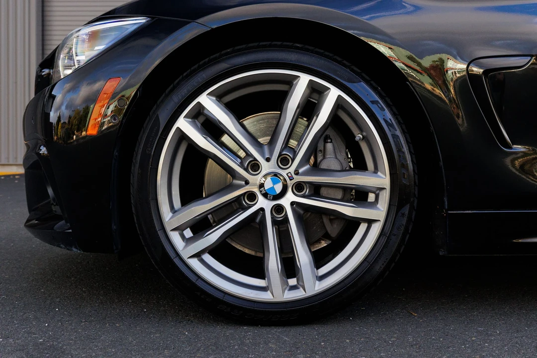 2019 BMW F33 435i & 440i Convertible - Image 31 of 31