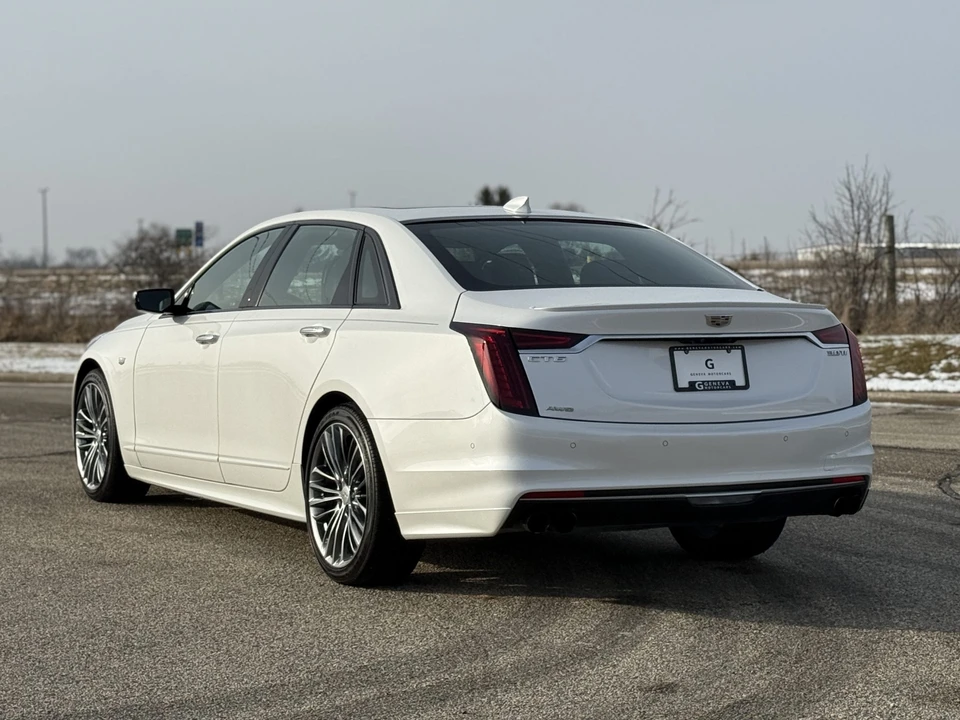 2019 Cadillac CT6 - Image 17 of 31