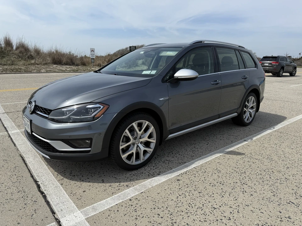 2019 Volkswagen Golf Mk7 - Image 2 of 31