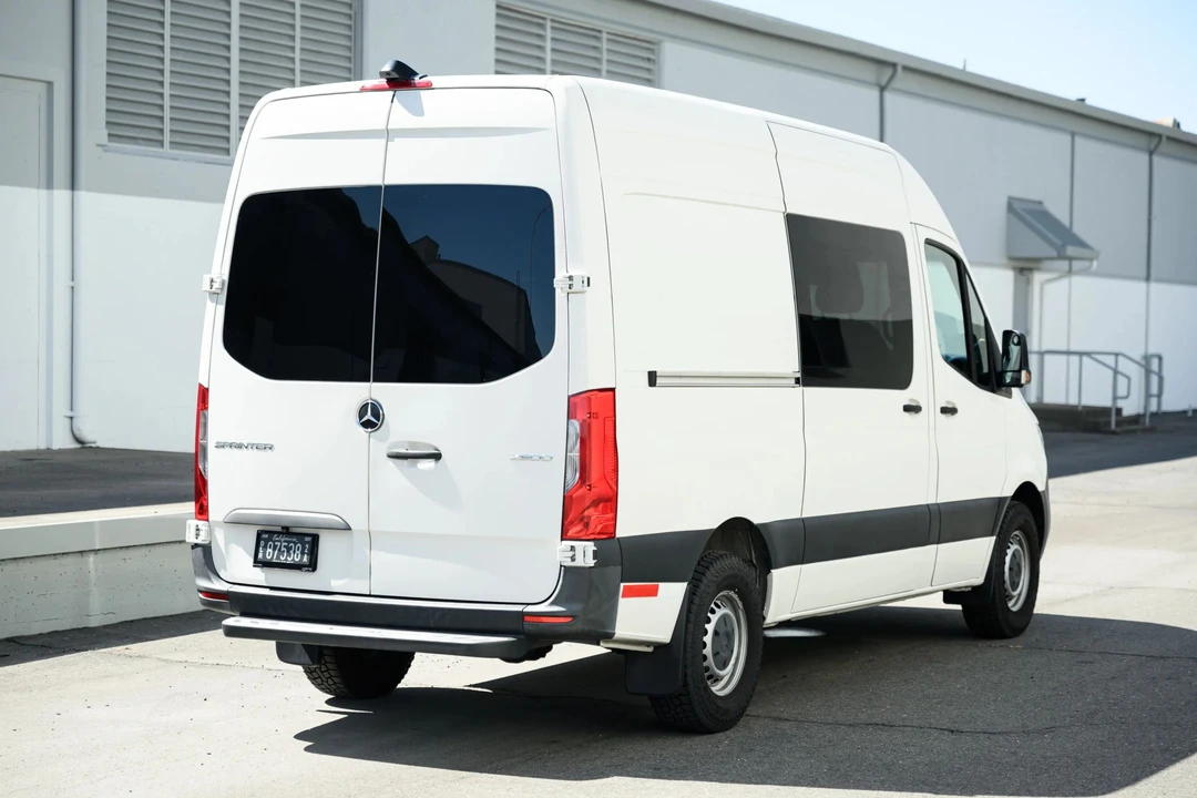 2021 Mercedes-Benz VS30 Sprinter - Image 13 of 31