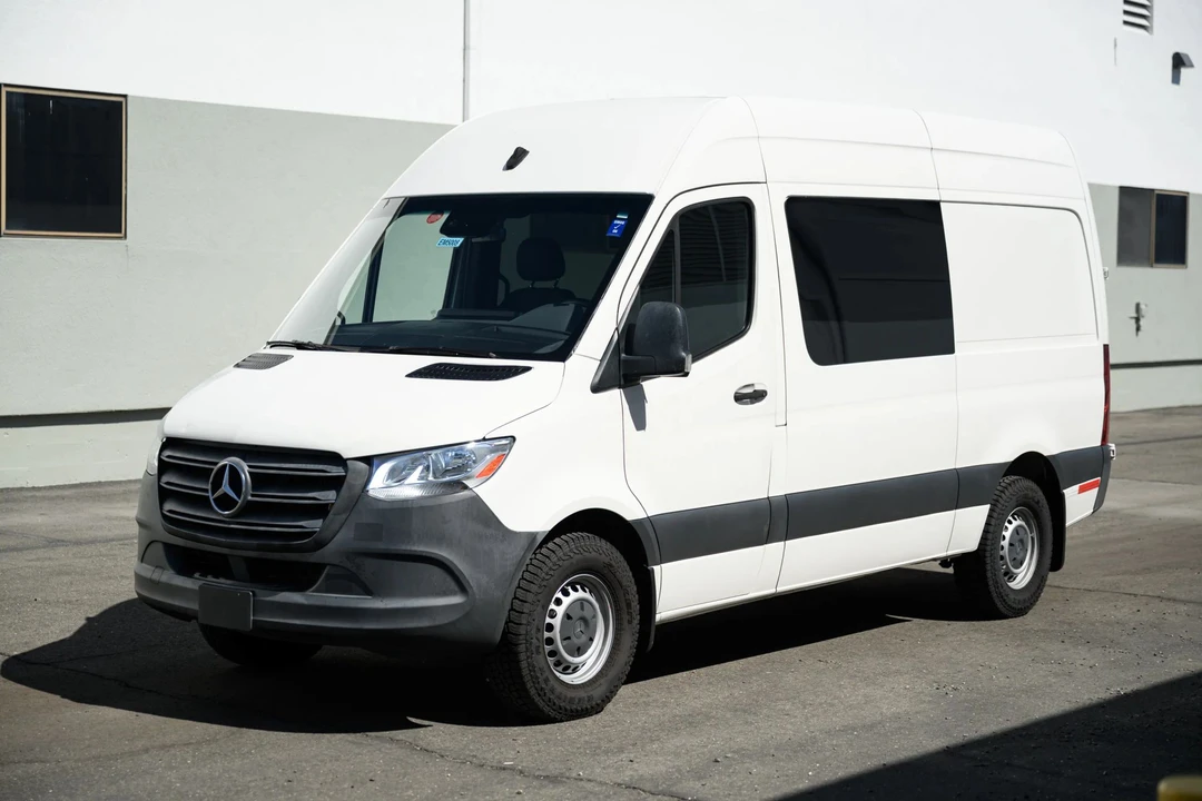 2021 Mercedes-Benz VS30 Sprinter - Image 3 of 31