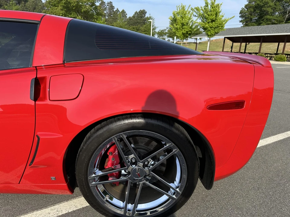 2007 Chevrolet Corvette C6 Z06 - Image 17 of 31
