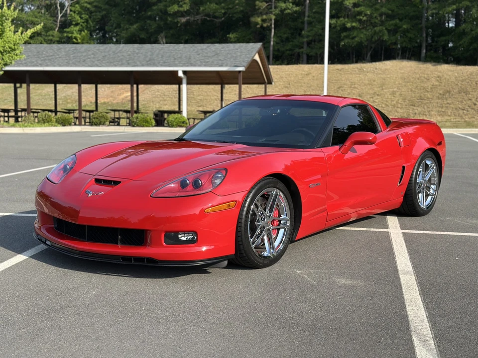 2007 Chevrolet Corvette C6 Z06 - Image 3 of 31