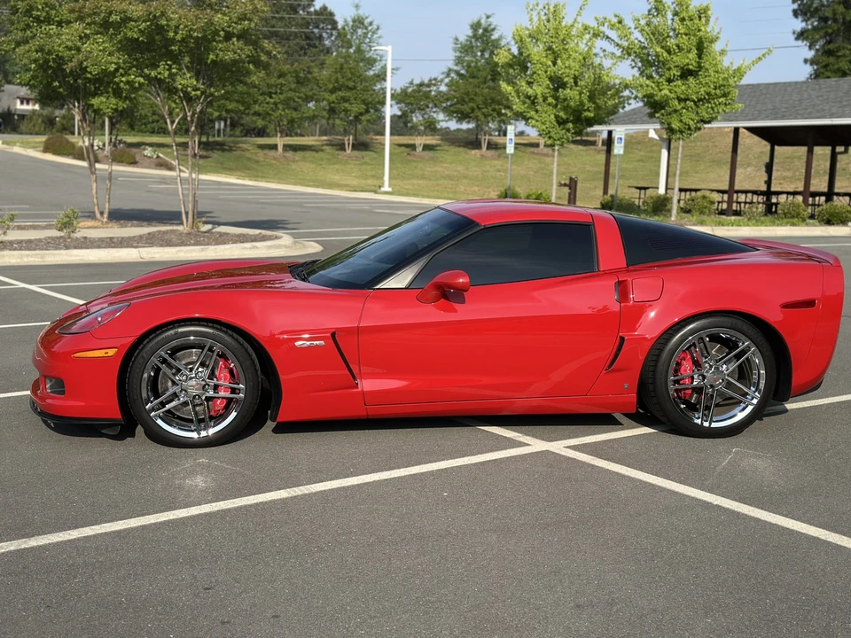 2007 Chevrolet Corvette C6 Z06 - Image 5 of 31