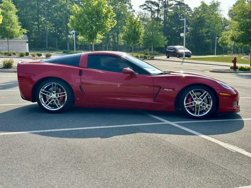 2007 Chevrolet Corvette C6 Z06 - Image 10 of 31