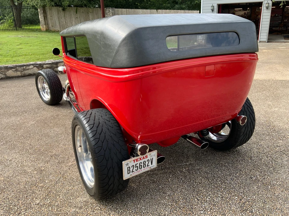 Ford Hot Rod - Image 15 of 31