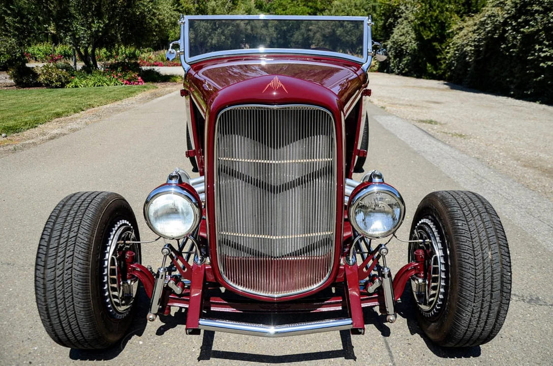 Ford Hot Rod - Image 5 of 31