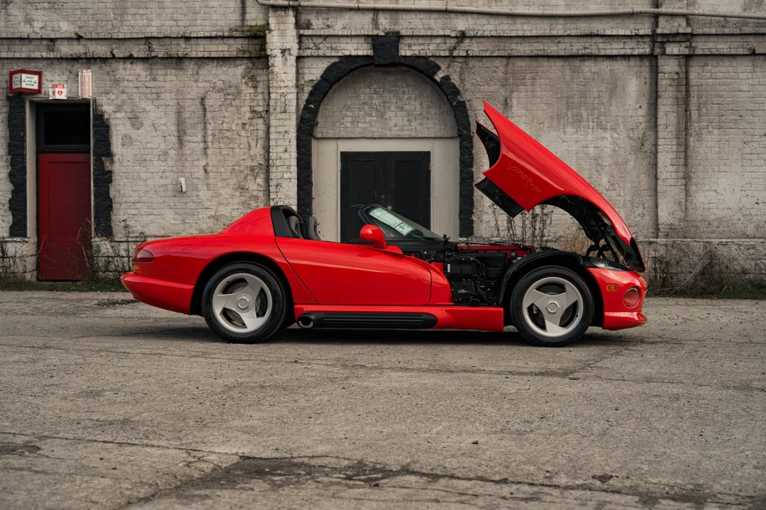 1994 Dodge Viper 1st Gen - Image 28 of 31